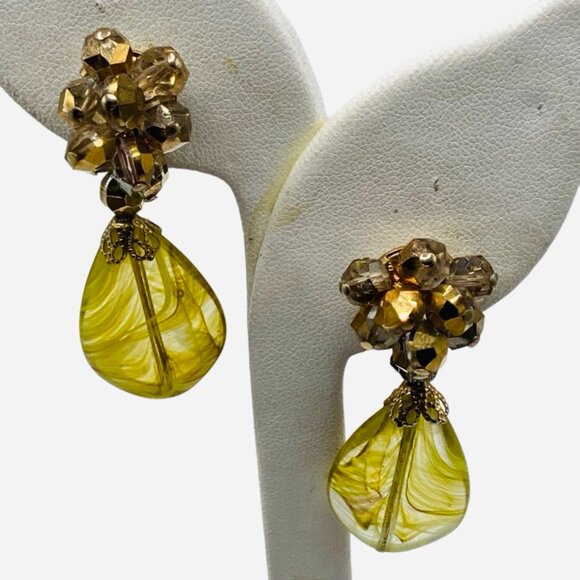 Fabulous Vintage Vendome Olivine Art Glass Multi Strand Necklace Earring… - Picture 2 of 8